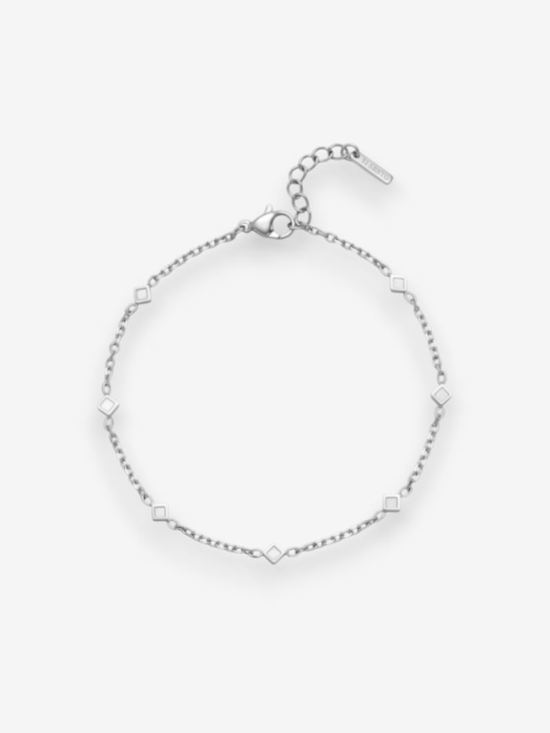 LOUVOND zilverkleurige schakelarmband met minimalistische geometrische details en verstelbare sluiting